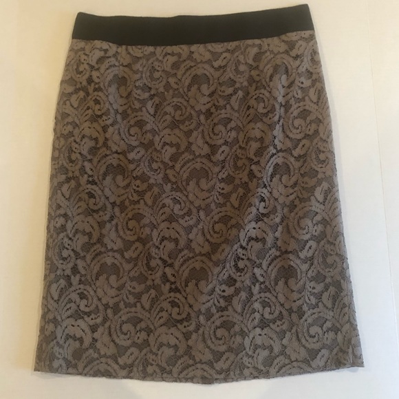 NWOT Banana Republic Lace Overlay Skirt, size 8, brown - Picture 2 of 10